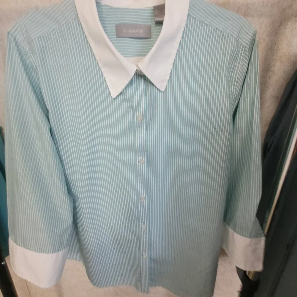 Teal Blue & White Pin Stripe Blouse XL Liz Claiborne - Picture 16 of 16